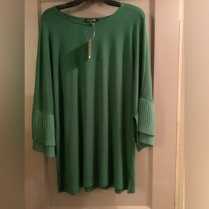 Suzanne Betro Signature, forest green XL blouse tunic